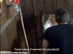 И засадил толстый хуй