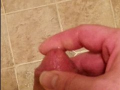 Большой член рвет блондинке очко видео