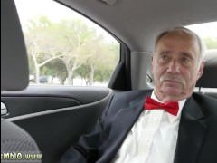 Огромный член в попу смотреть