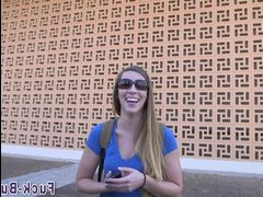 Нереально огромный член во влагалище