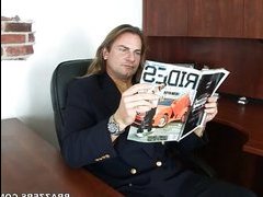 Смотреть порно трахнул большим хуем