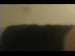 Взяла глубоко в рот огромный член у негра