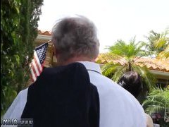 Им вя огромный член в попу