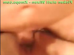 Большой член раздирает киску